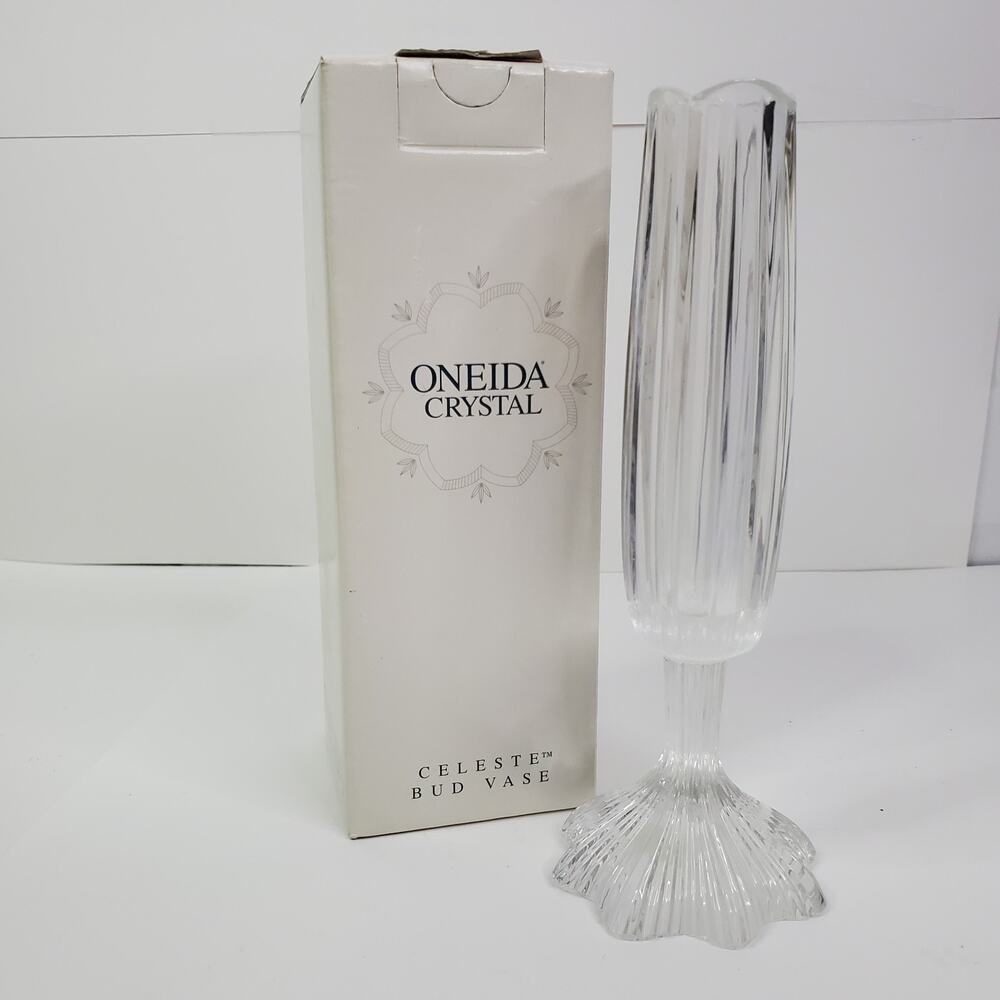 Vintage ONEIDA Crystal Celeste Bud Vase Germany 8” w/Box 1998 C092104